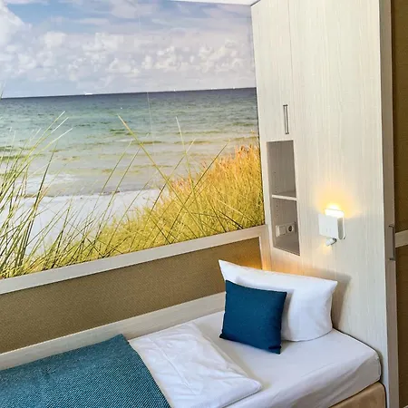 Haus Am Ruhig Gelegen 50m Zum Ostseestrand Hotel *