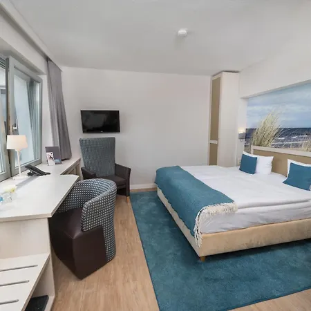 Hotel Haus Am Ruhig Gelegen 50m Zum Ostseestrand *