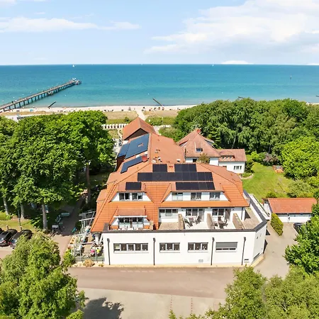 Hotel Haus Am Ruhig Gelegen 50m Zum Ostseestrand Graal-Mueritz
