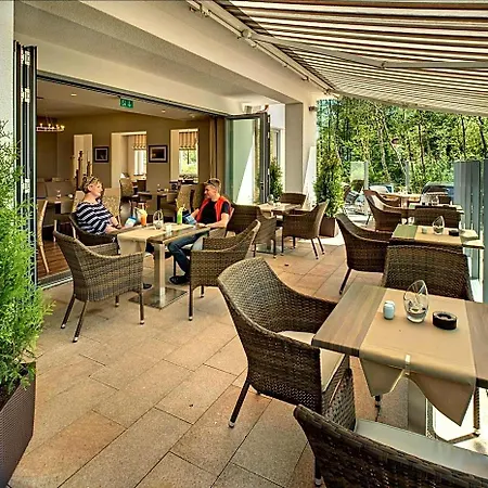 Haus Am Ruhig Gelegen 50m Zum Ostseestrand فندق