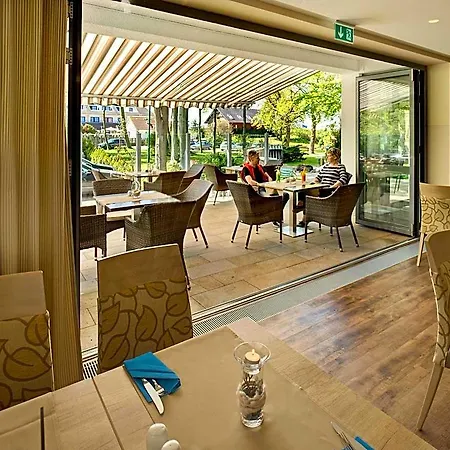 Haus Am Ruhig Gelegen 50m Zum Ostseestrand * Graal-Mueritz