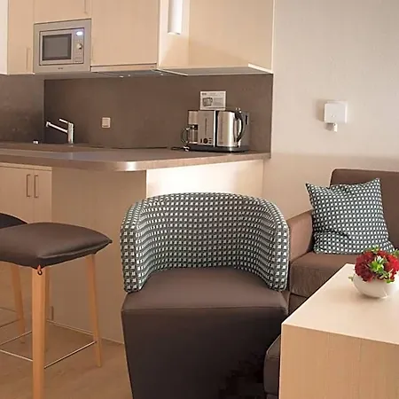 Haus Am Ruhig Gelegen 50m Zum Ostseestrand Hotel *