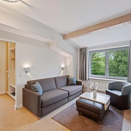 Haus Am Ruhig Gelegen 50m Zum Ostseestrand Hotel *